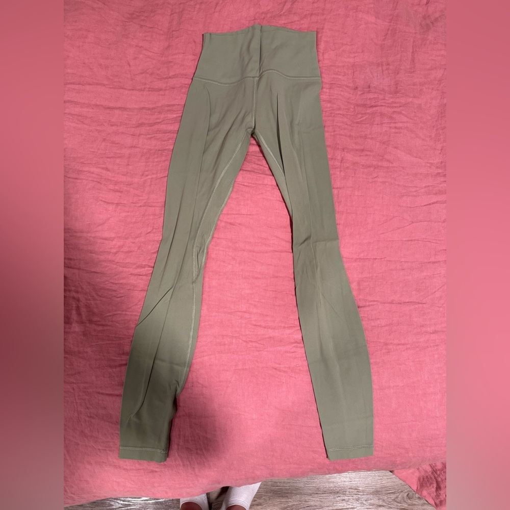 Green Lululemon Leggings size 6